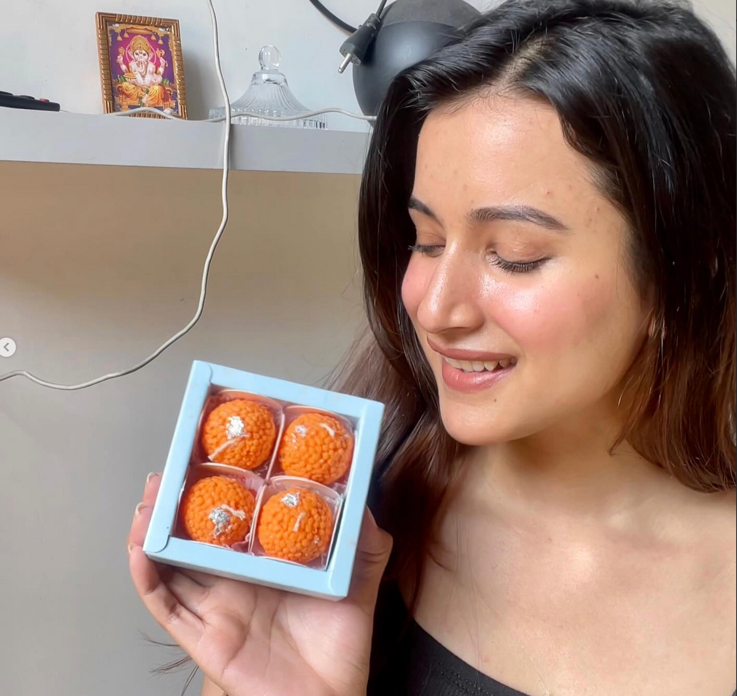 Diwali Special Laddoo Candle (2 Sets of 4)